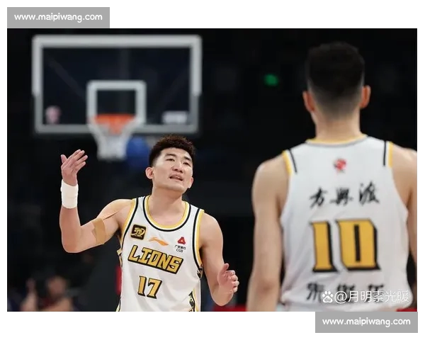 CBA最新比赛比分揭晓各队战绩变化精彩回顾